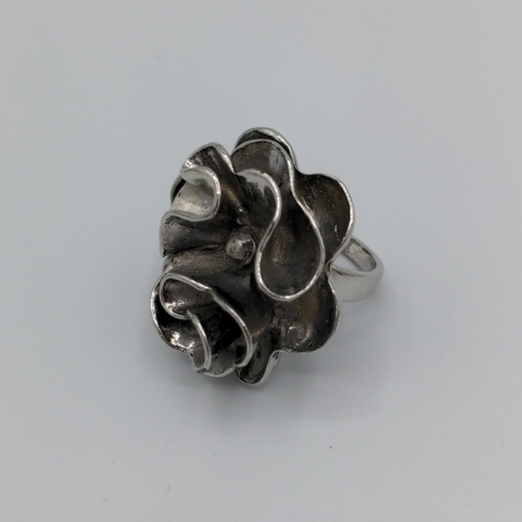 Banana Republic Cocktail Ring - Picture 1 of 4